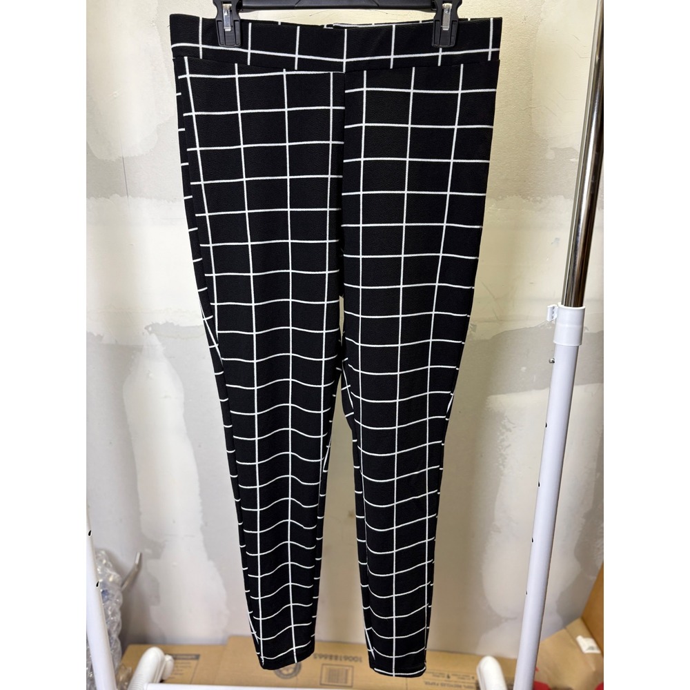 SHEIN Curve Womens 0XL Black White Windowpane Grid Skinny Leggings Stretch Pants